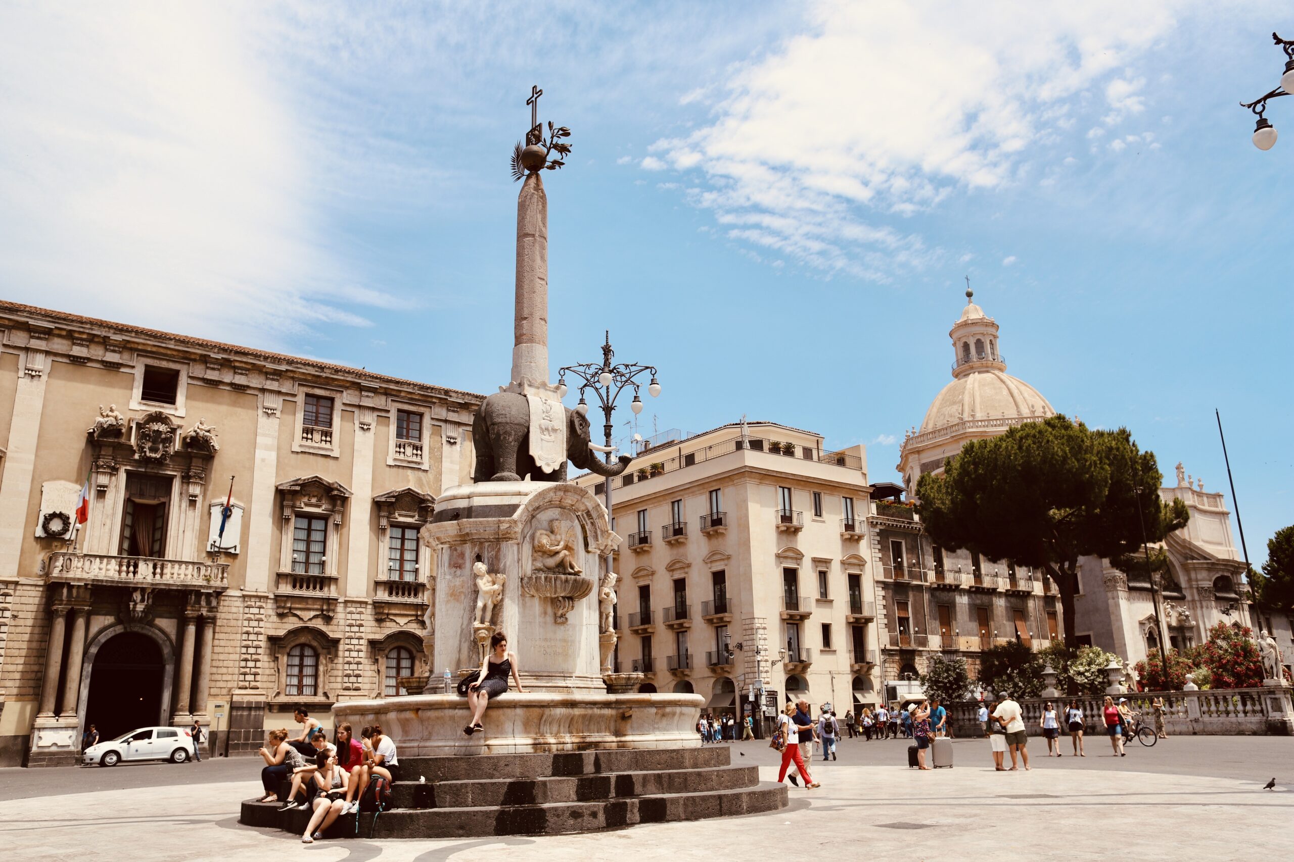 A Glimpse of Catania's Historic Piazza Duomo