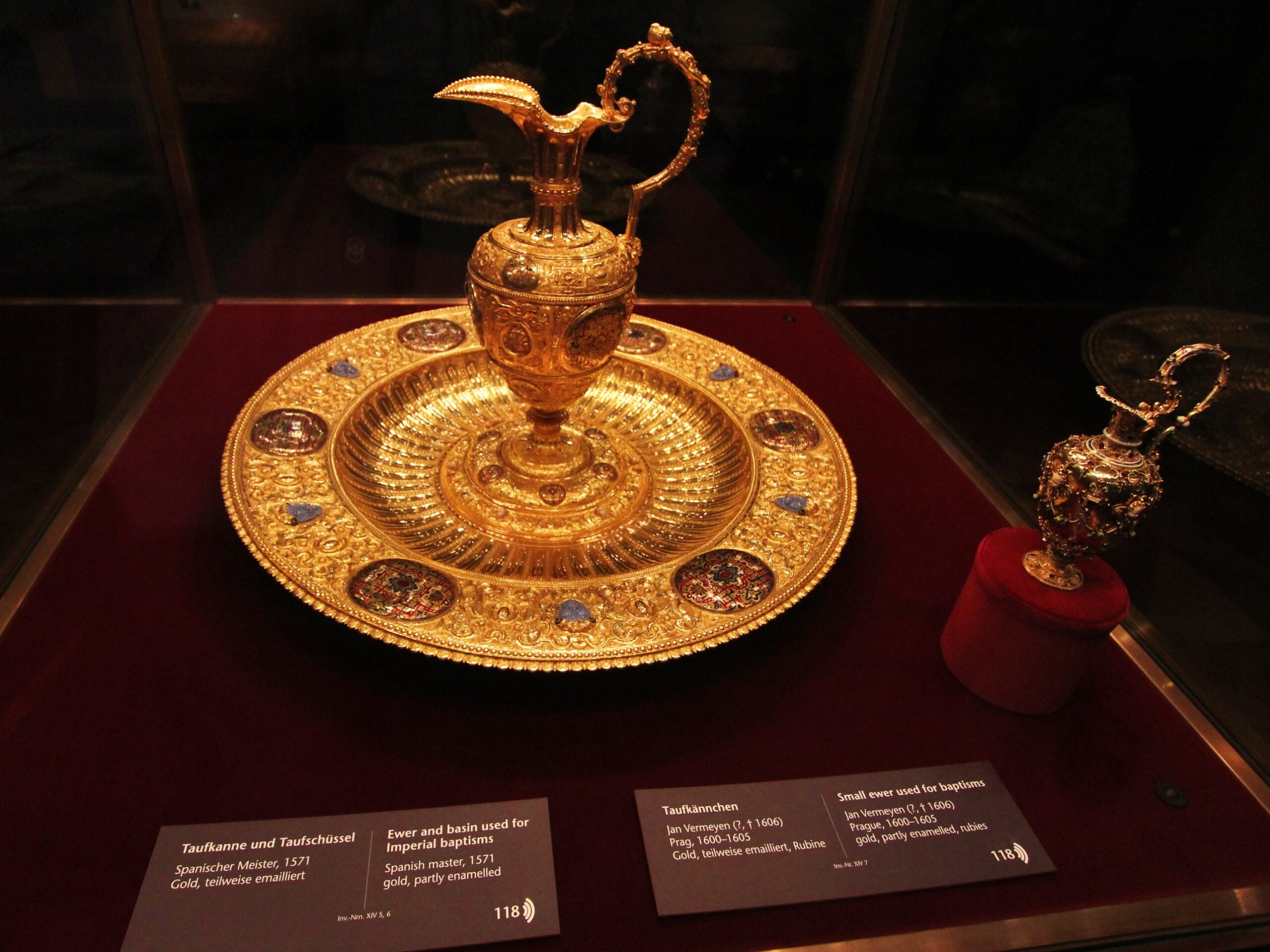 The gold ewer and basin for Habsburg imperial baptisms, made by a Spanish master in 1571, beside a small gold ewer by Jan Vermeyen in the Imperial Treasury in Vienna